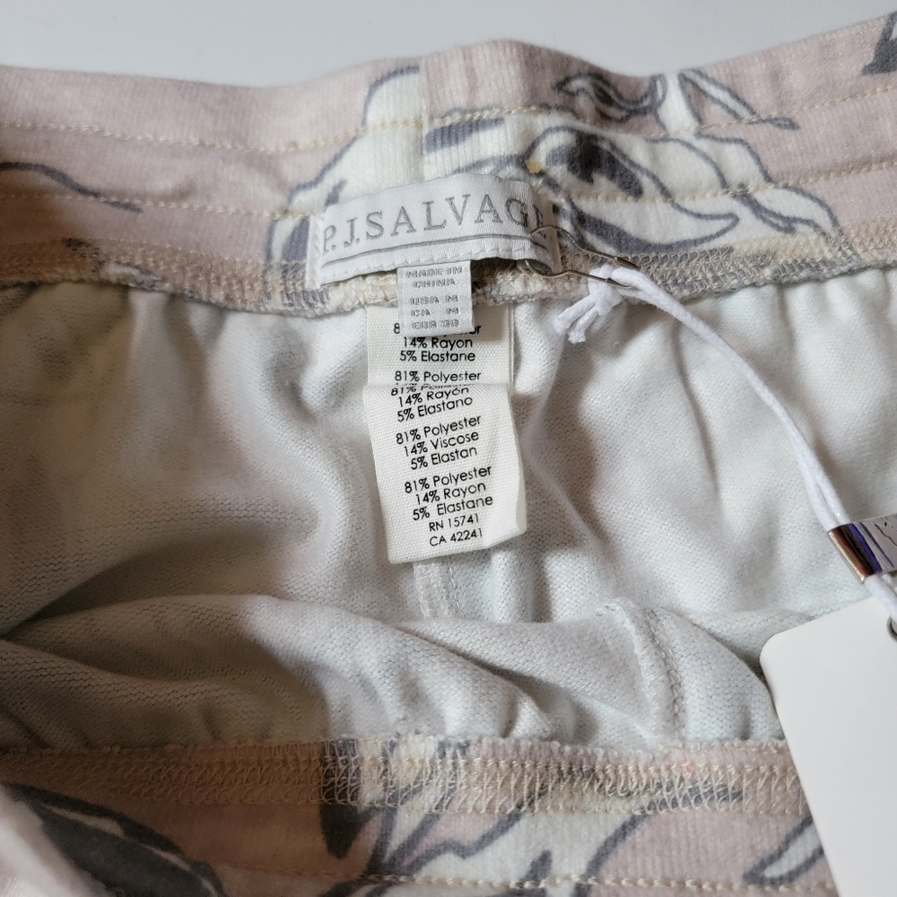 PJ Salvage Women's Floral Lounge Shorts Dust Pink Gray Peachy Soft M Pajamas - Picture 5 of 8